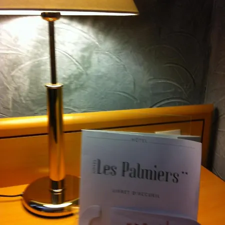 Les Palmiers Hotel