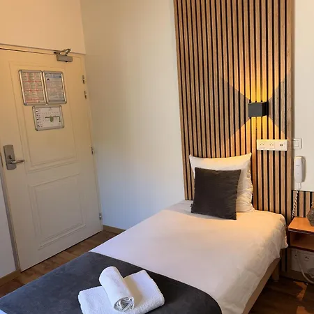 Les Palmiers Hotel 3*