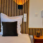 Les Palmiers Hotel
