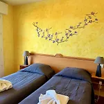 Les Palmiers 3*