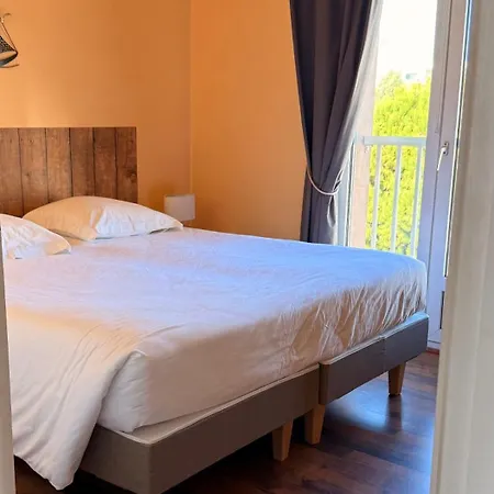 Ξενοδοχείο Les Palmiers 3*