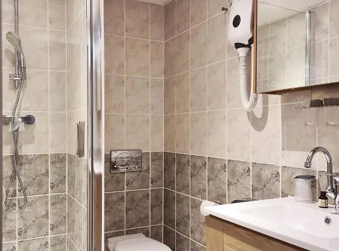 Отель Les Palmiers Фрежюс